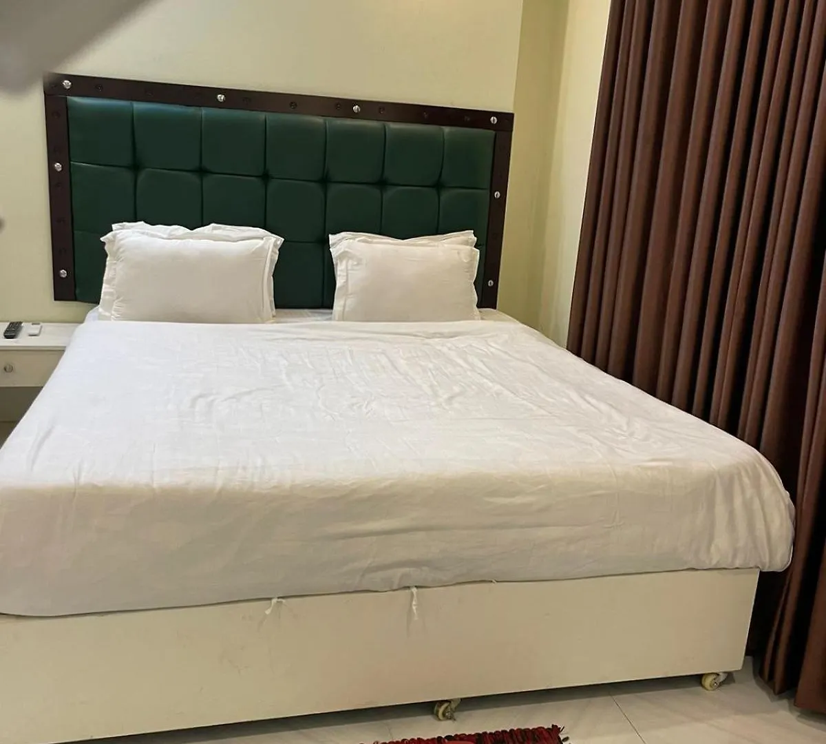 Hotel White Stone Dhaka